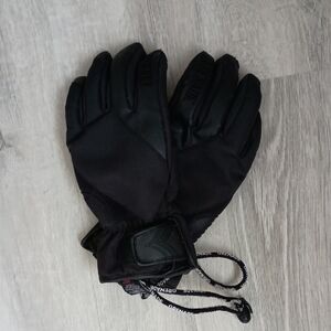 Men's Black Winter Gloves with Adjustable Strap